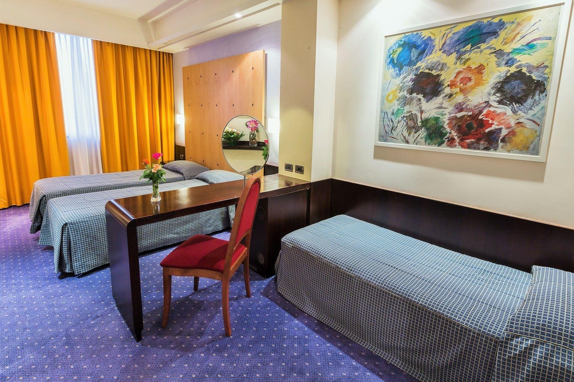 Hotel Imperatori Rome Exterior photo