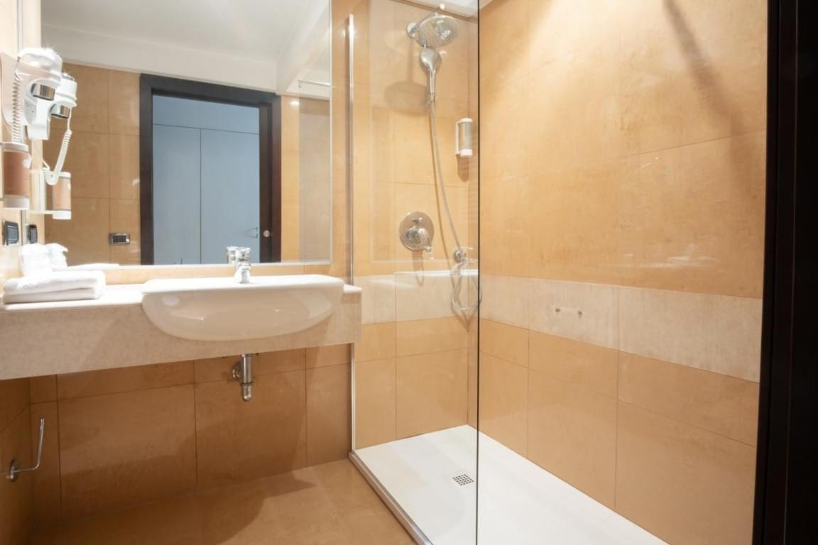 Hotel Imperatori Rome Exterior photo