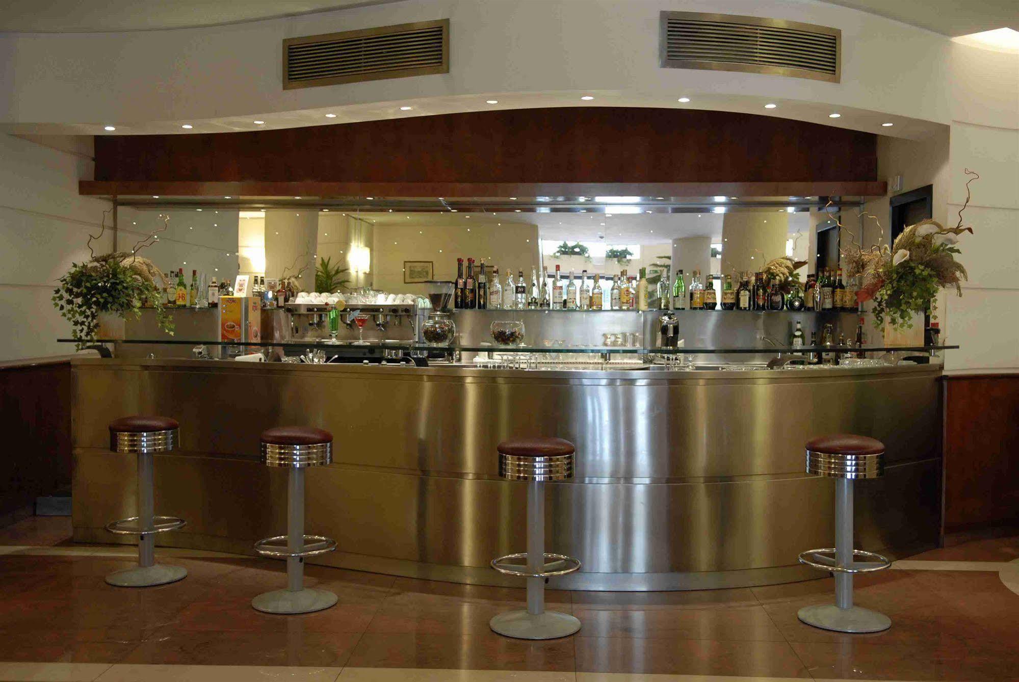 Hotel Imperatori Rome Exterior photo
